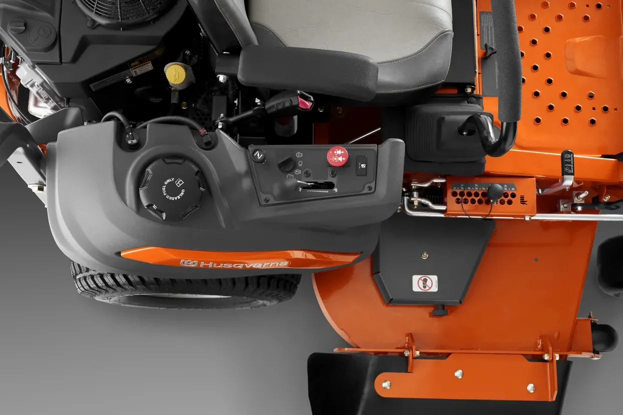 Nullwendekreismäher Z448 - Image 6